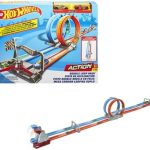 Hot Wheels Double Loop Dash Drag Racing Playset with 2 Vehicles