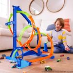 Hot Wheels Action Corkscrew Triple Loop Track Set