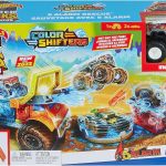 Hot Wheels Monster Trucks Arena Smashers Color Shifters 5-Alarm Rescue Playset