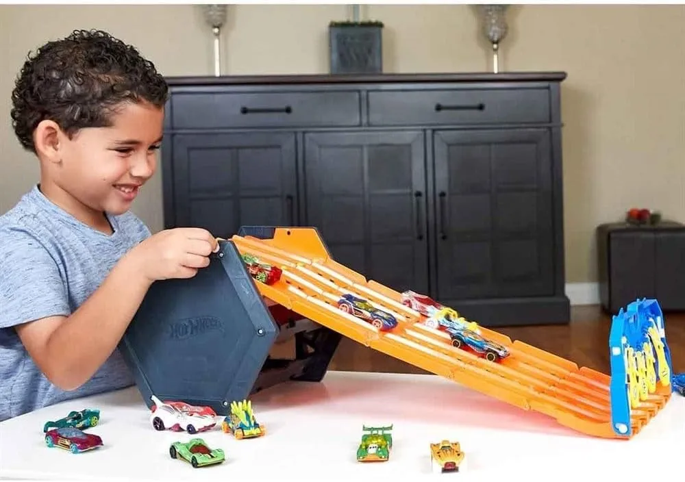 RvquRIXL. AC SL | Play and Dream Toys UAE
