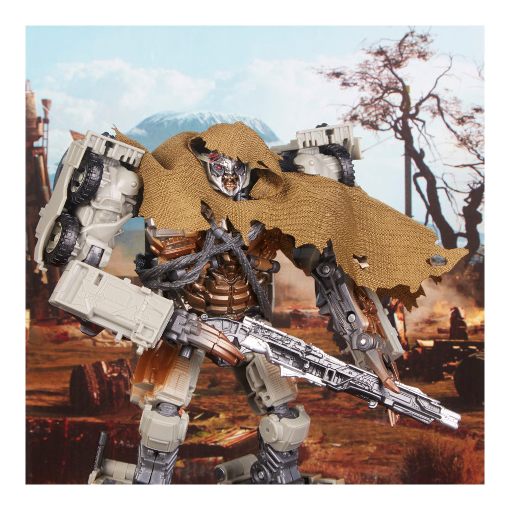 E3750_DAD_Life_S19_TRA_StudioSeriesLeadeMegatron_0249_50px-margin_1000px_72DPI